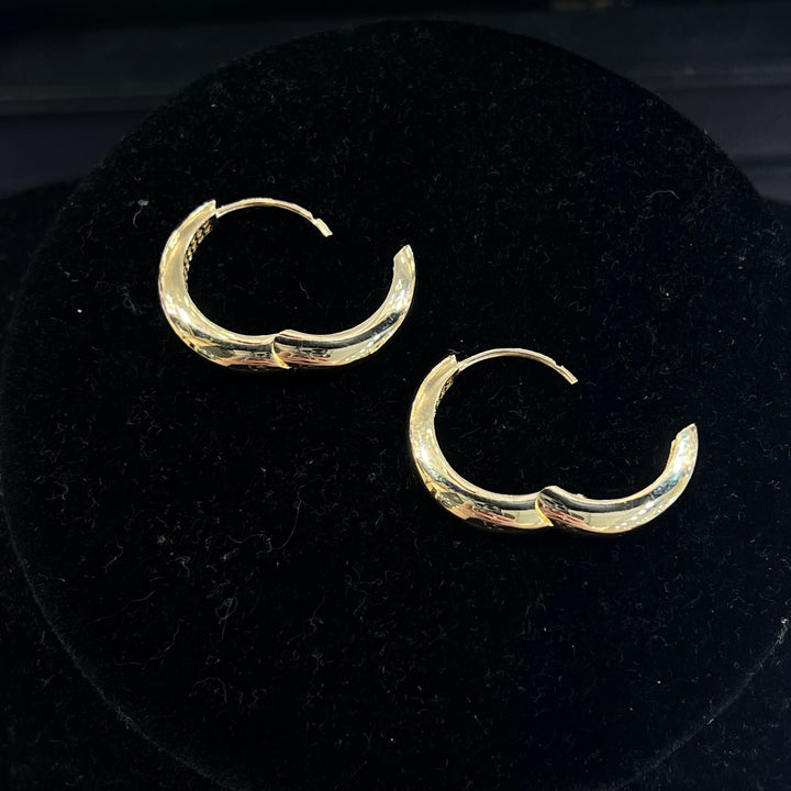 Perfect Chic Everyday Hoops