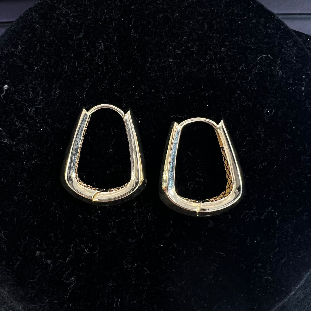 Chic Cowbell Hoops