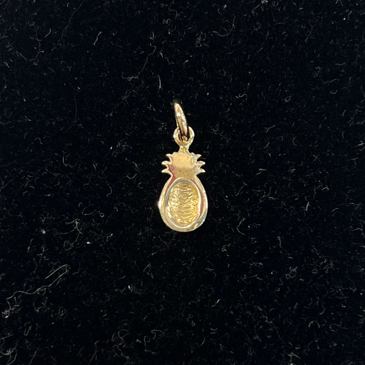 Mini Pineapple Charm 🍍