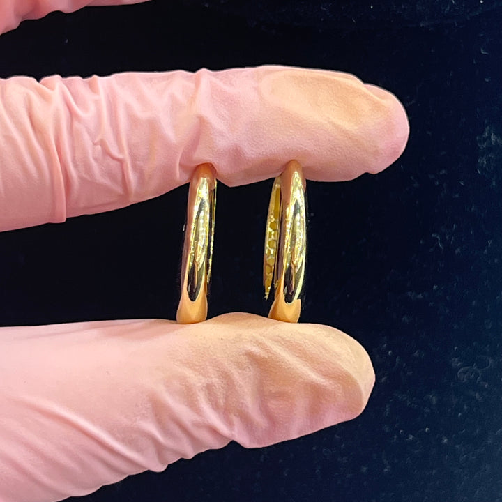 Perfect Chic Everyday Hoops