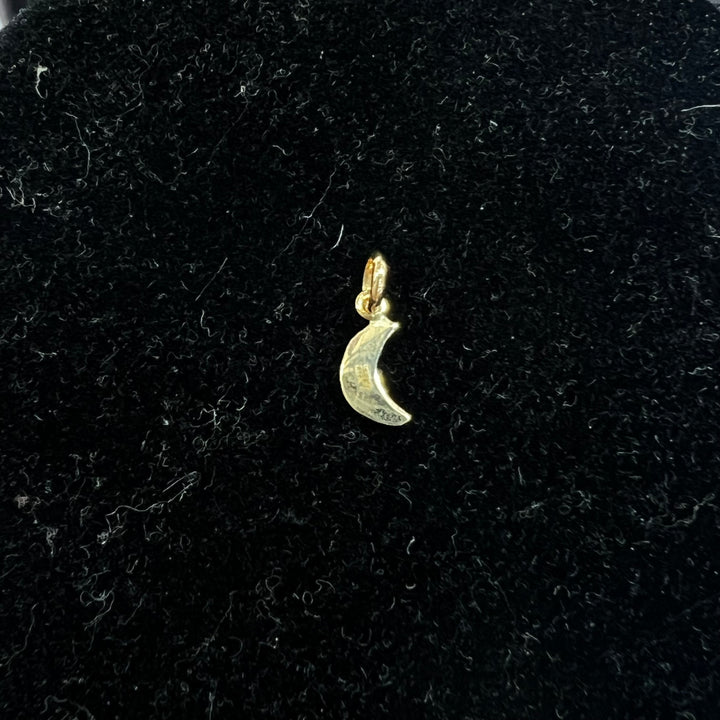 Mini Banana Charm 🍌