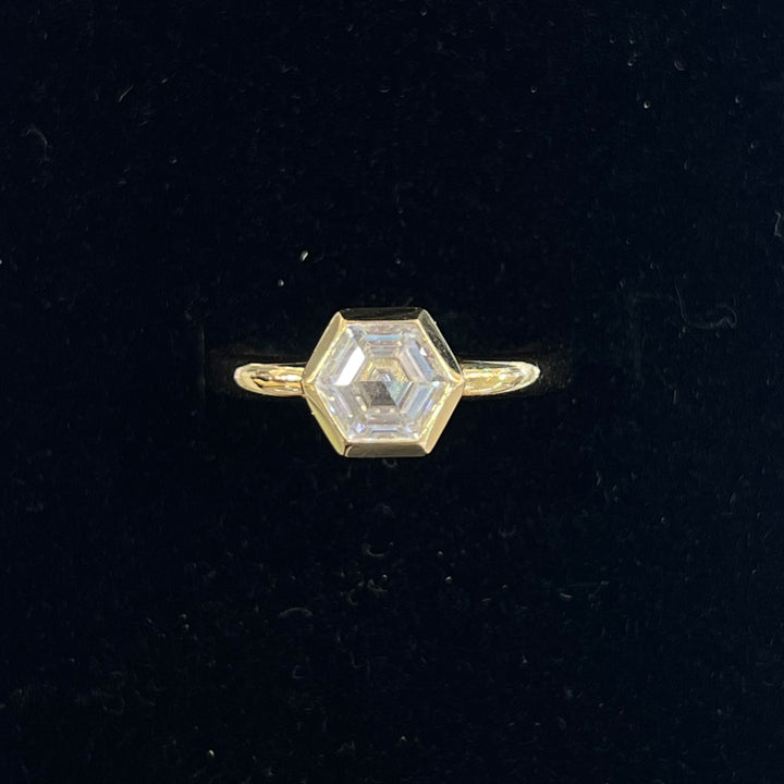 Hexagonal Bezel Solitaire Ring (CZ)