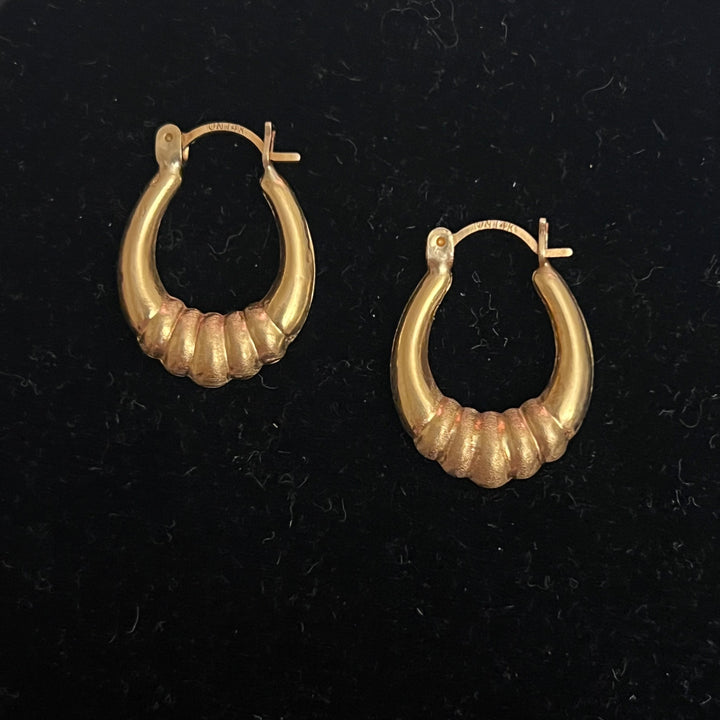 Oval Bumble Hoops