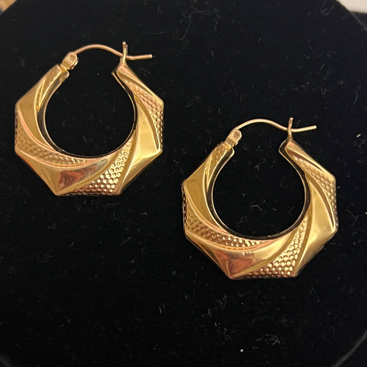 Octagonal Hoops