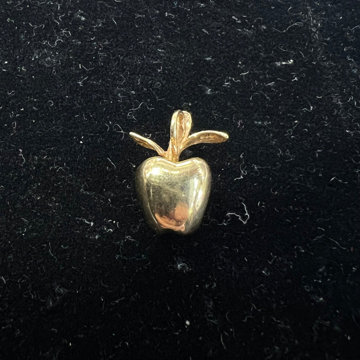 Puffed Apple Charm