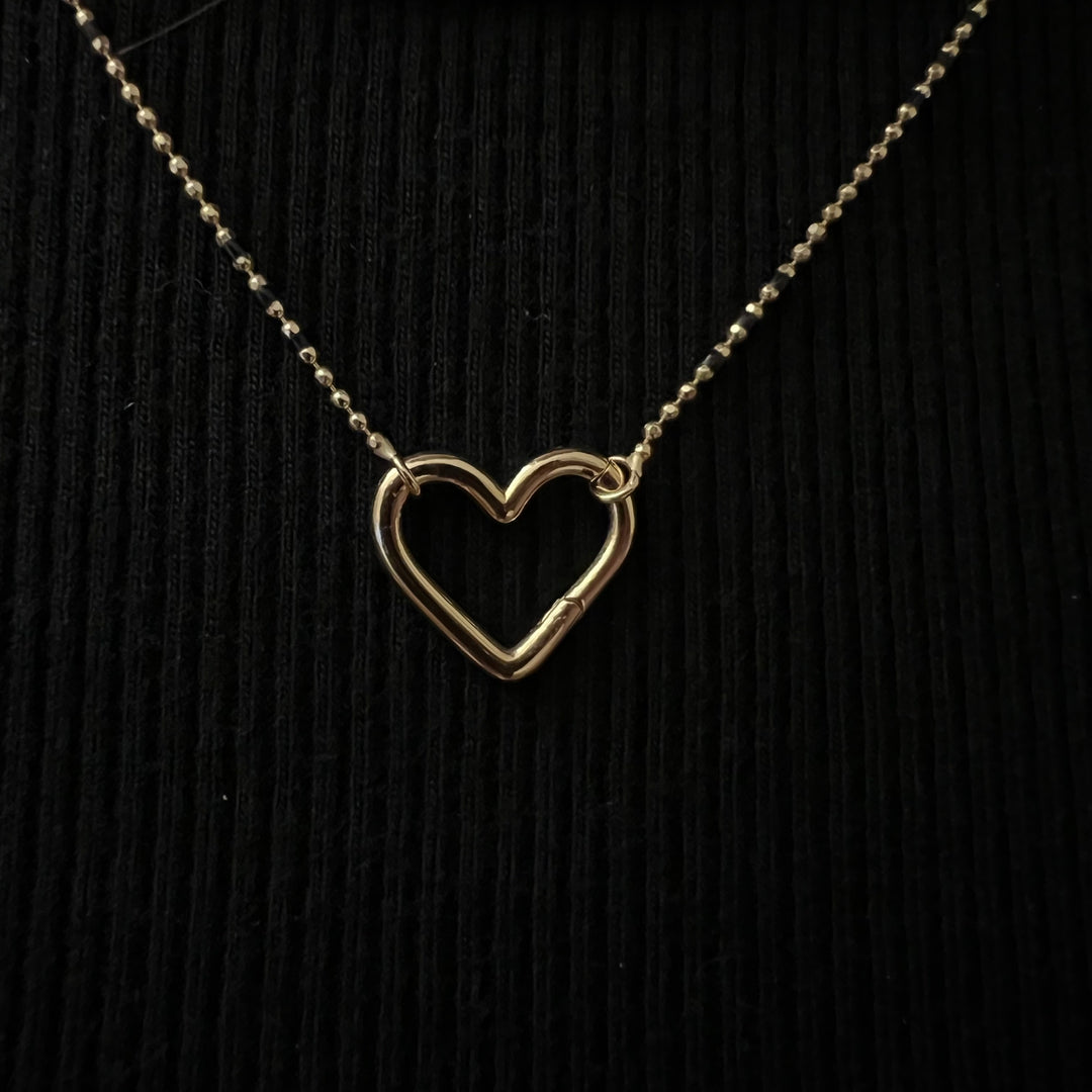 Heart Charm Holder Necklace (Black)