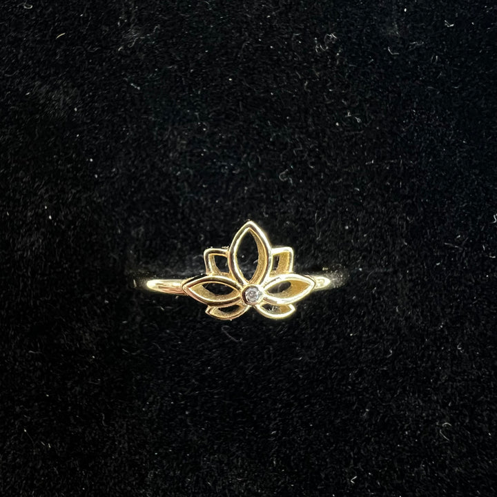 Dainty Lotus Ring (CZ)