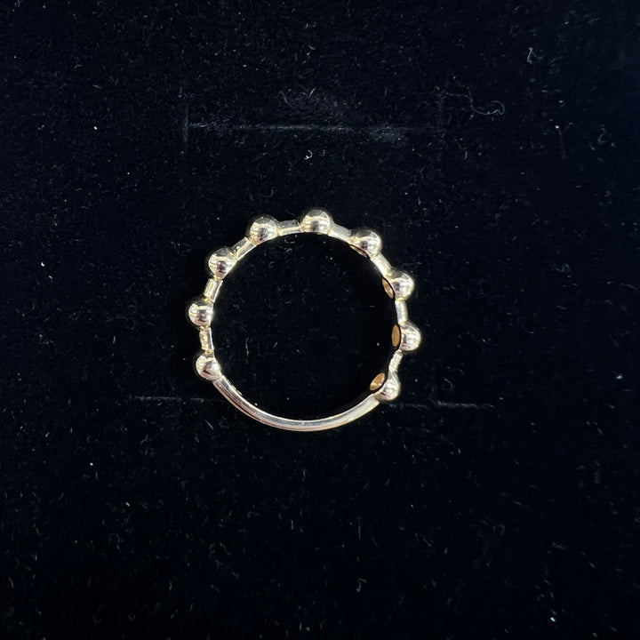 The Perfect Stationary Ball Ring