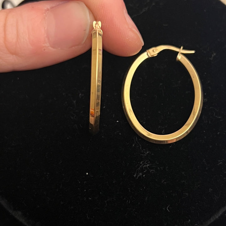 Bevel Edge Hoops