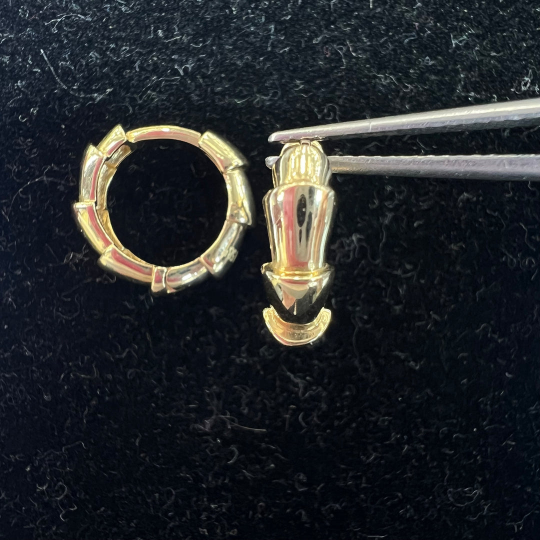 Mini Serpentine Huggies