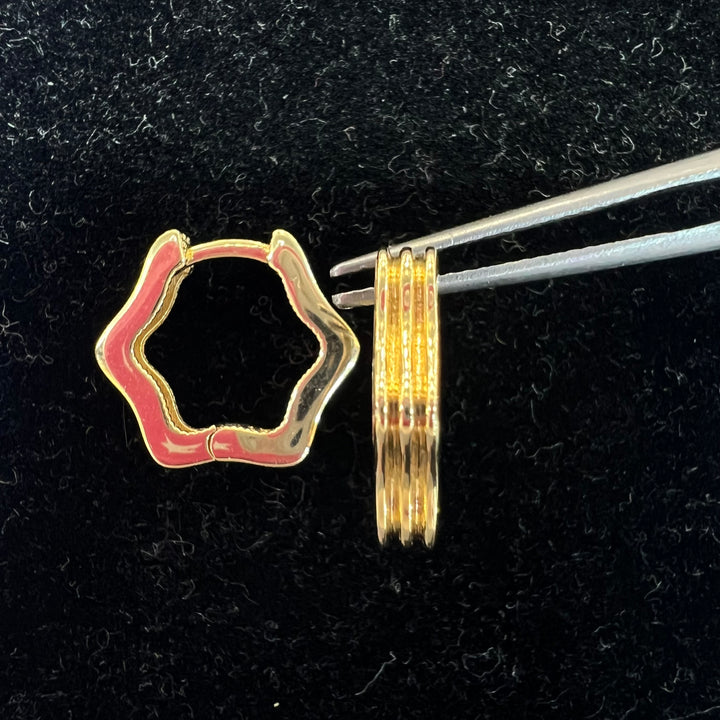 Chunky Flower Shaped Huggies