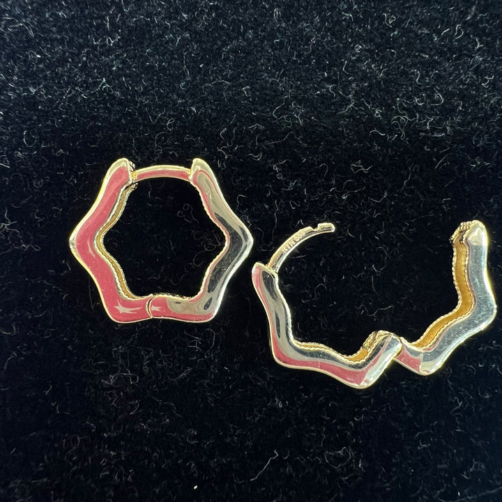 Chunky Flower Shaped Huggies