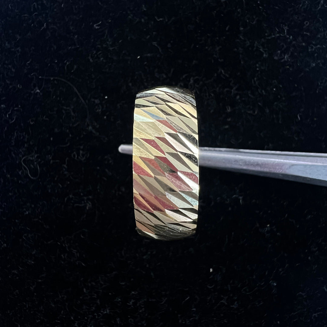 Diamond Cut Cigar Band Ring