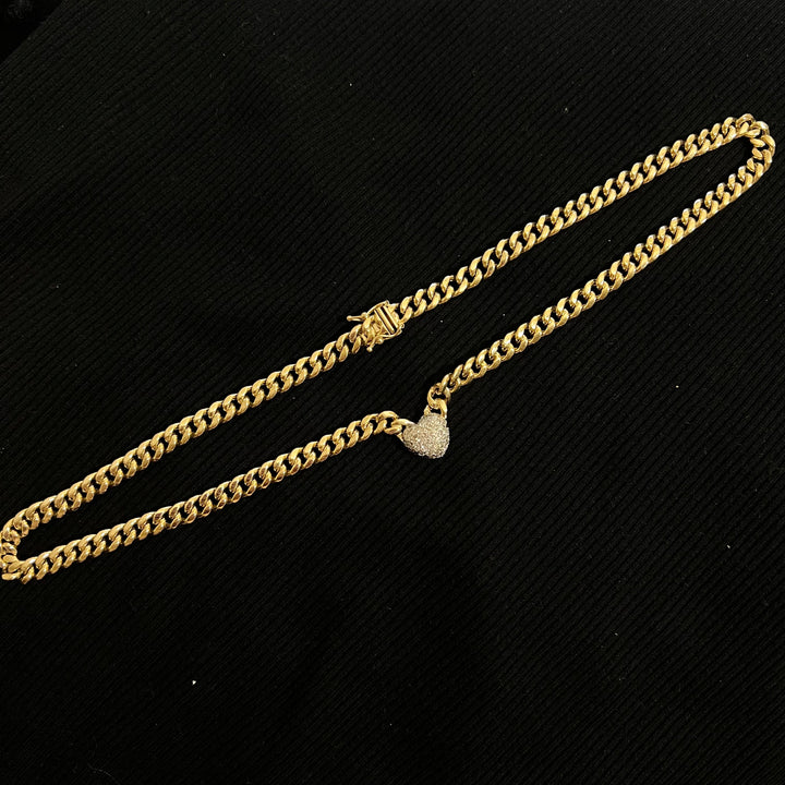 Diamond Heart Curb V-Shaped Necklace