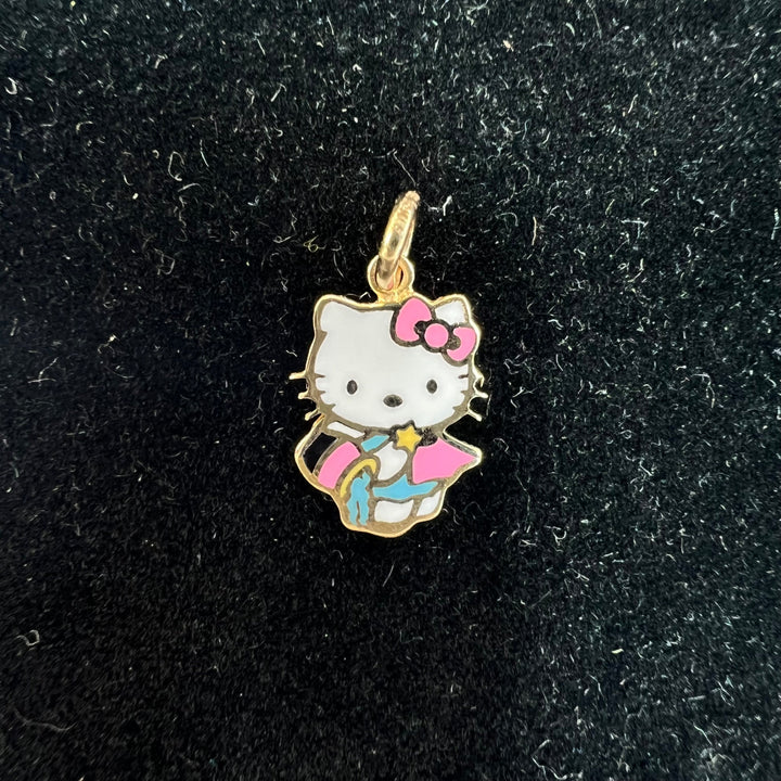 HK (AQUARIUS ZODIAC) Charm