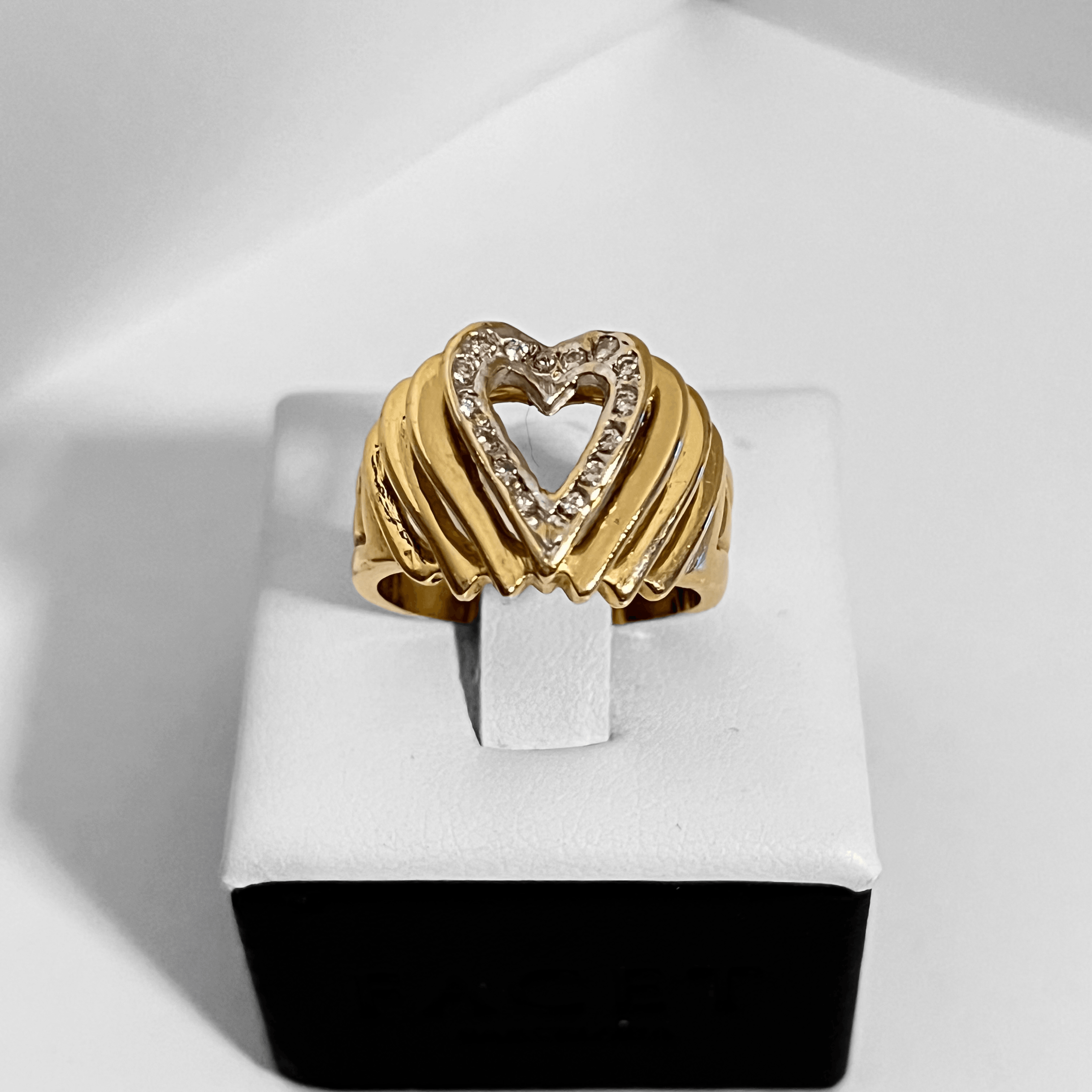 3D Raised Diamond Heart Ring - Michelle the Jeweler 